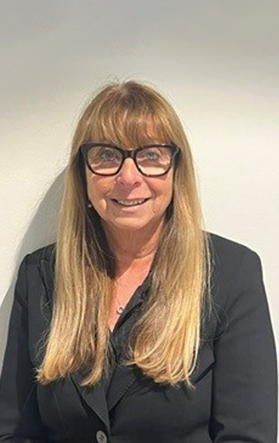 Team member Mandy